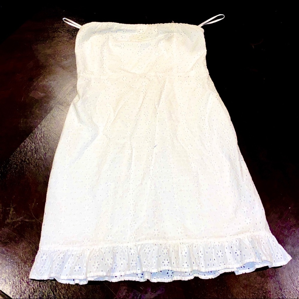 Old Navy Women’s Strapless Lace Style Dress - 10